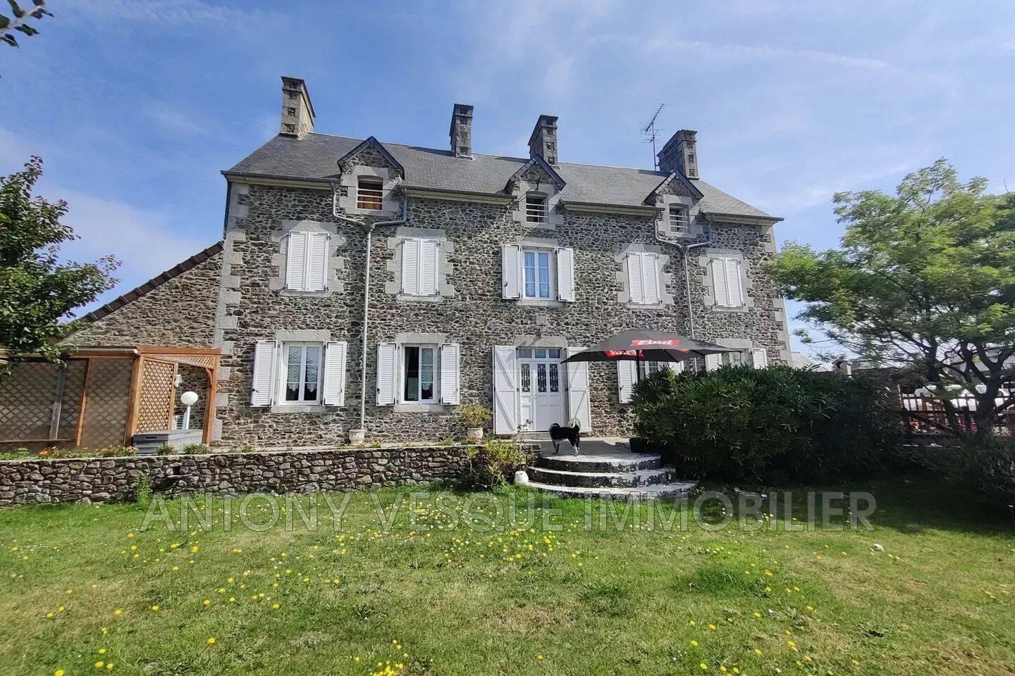 Maison 10 pièces 250 m² · à Blainville-sur-Mer · 250 m² · 600 000 €
