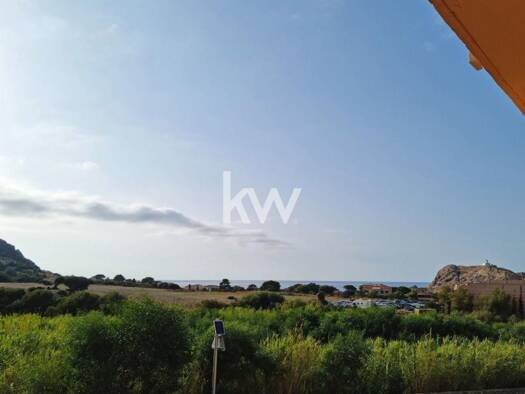 Appartement à vendre 330 000 € 3 pièces 2 chambres 78 m² 1er étage L'Île-Rousse 20220