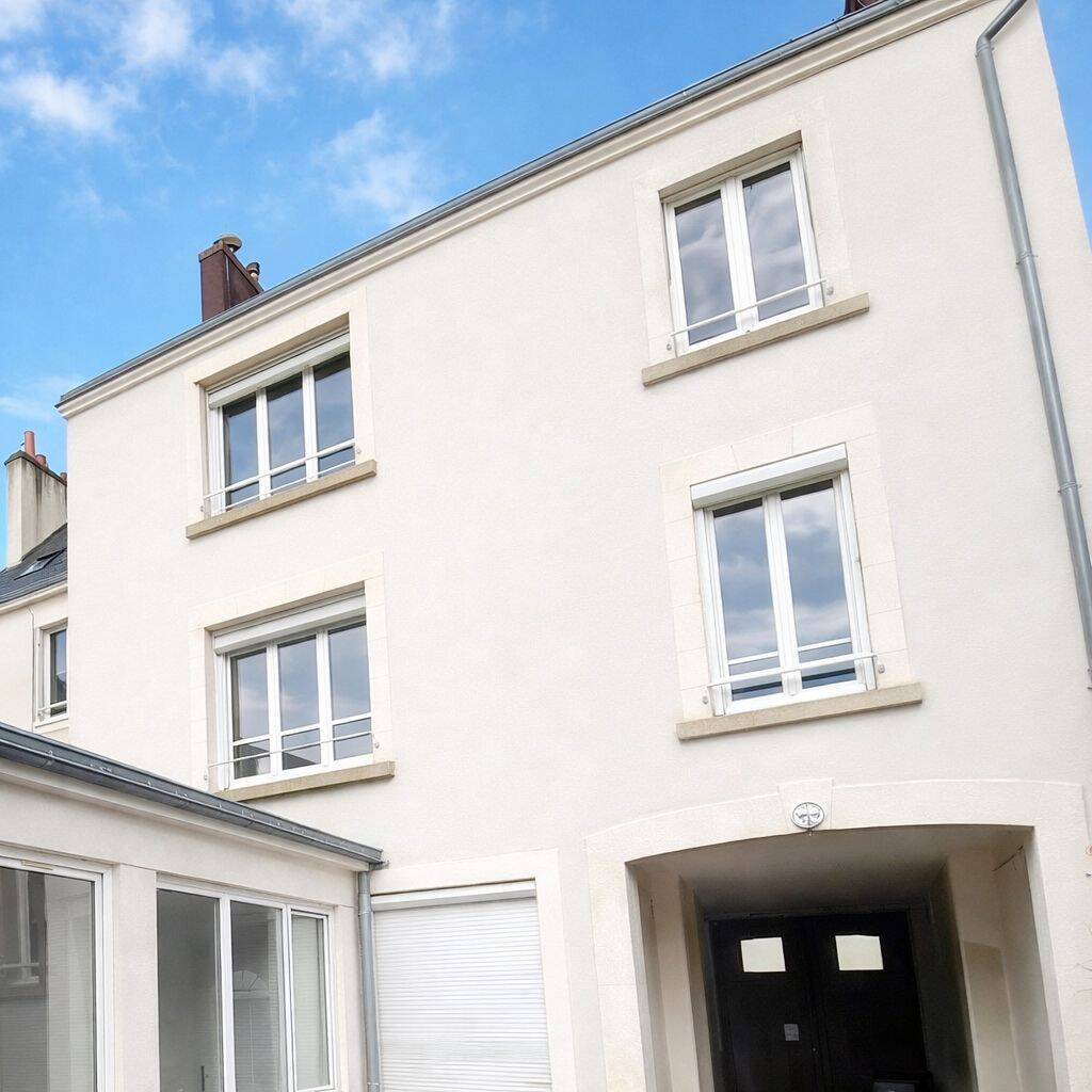 Appartement 7 pièces 163 m² · à Le Mans · 163 m² · 1 350 €