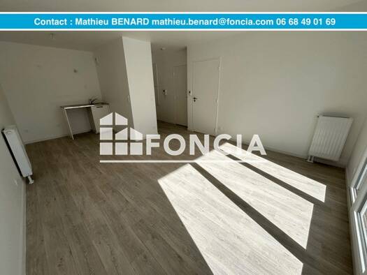 Appartement à louer 635 € 2 pièces 1 chambre 43,1 m² 1er étage Vallée Barrey-Piscine-Madelaine Mondeville 14120