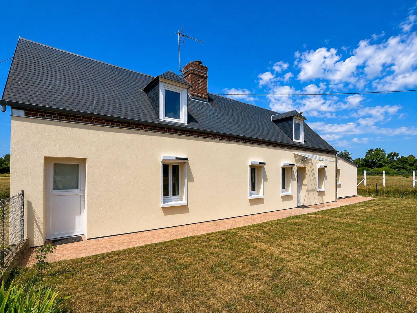 Maison 3 pièces 60 m² · à Mesnil-en-Ouche · 60 m² · 700 €