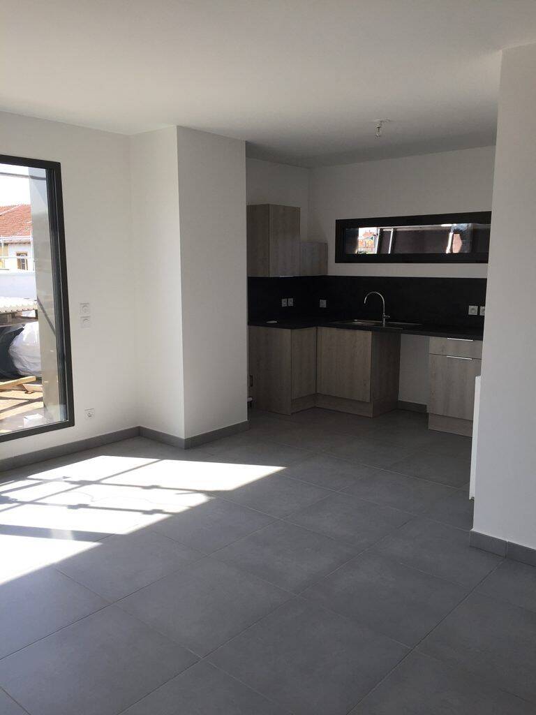 Appartement 4 pièces 68 m² · à Lyon 3ème Arrondissement · 67,9 m² · 1 560 €