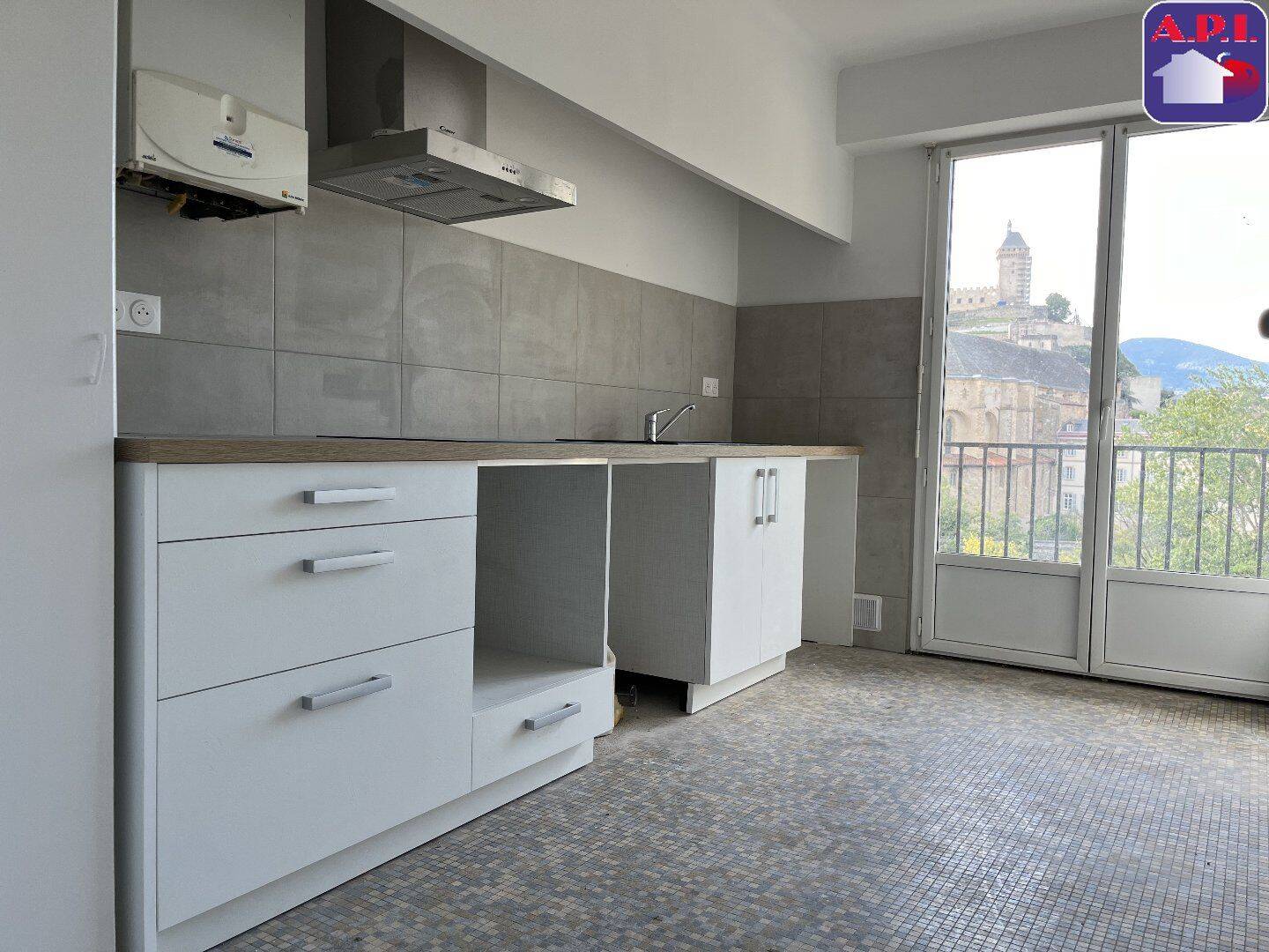 Appartement 3 pièces 70 m² · à Foix · 70 m² · 830 €/mois