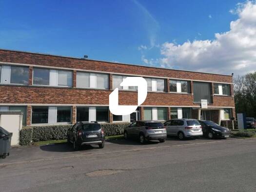 Espace bureau à louer 9 675 € 774 m² de bureaux divisible de 37 m² à 774 m² La Roche Villebon-sur-Yvette 91140