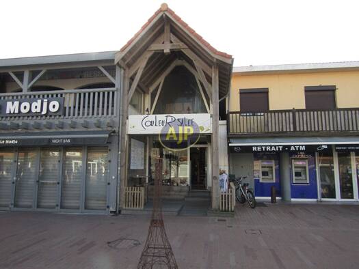 Local commercial à vendre 763 000 € 70 m² de surface de vente Lacanau Océan Lacanau 33680