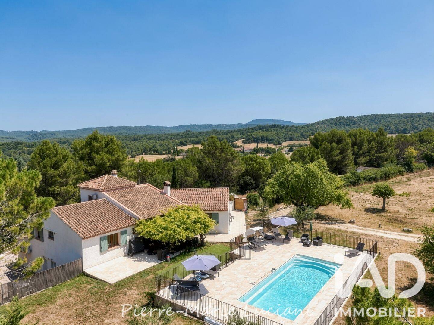 Maison 12 pièces 350 m² · à Venelles · 350 m² · 2 625 000 €