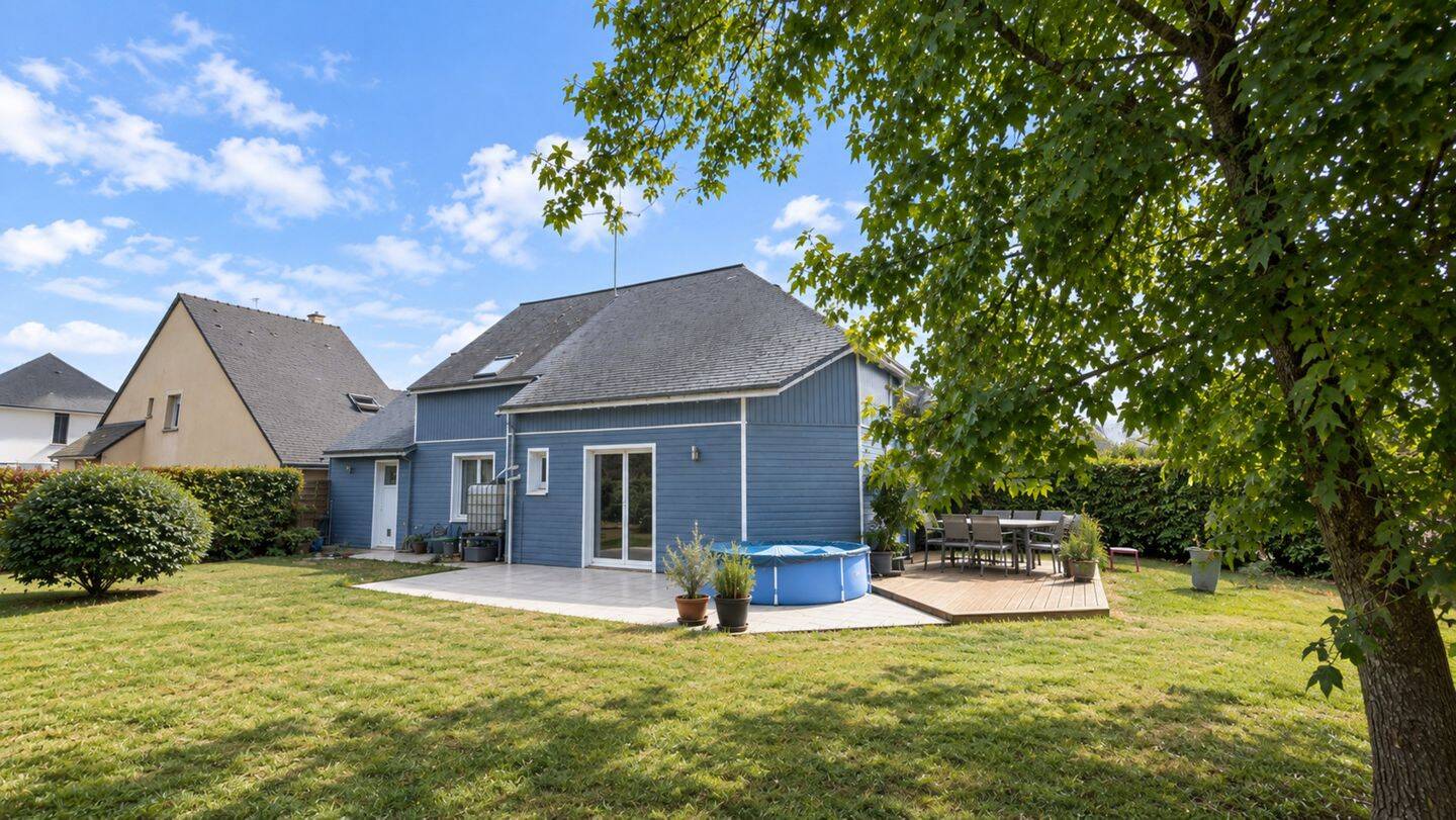 Maison 7 pièces 137 m² · à Astillé · 137 m² · 256 000 €
