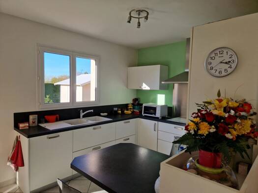 Villa à vendre 259 000 € 6 pièces 1 chambre 110 m² Pont-de-Vaux 01190