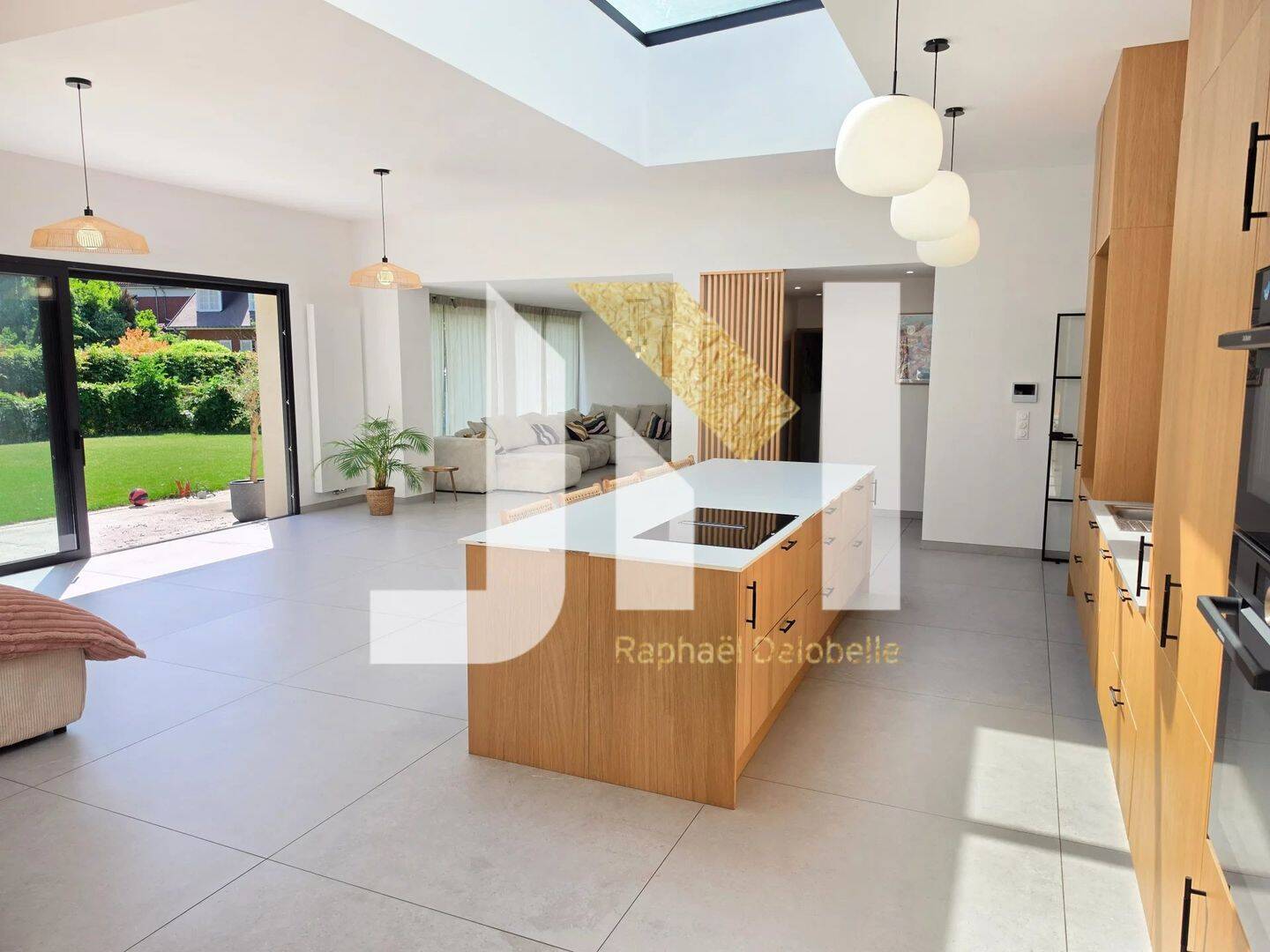 Maison 8 pièces 238 m² · à Marly · 238 m² · 625 000 €