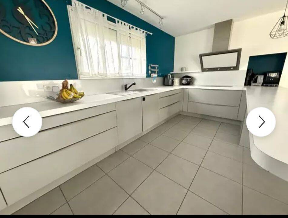 Maison 5 pièces 143 m² · à Saint-Pierre-de-Mons · 143 m² · 1 350 €/mois