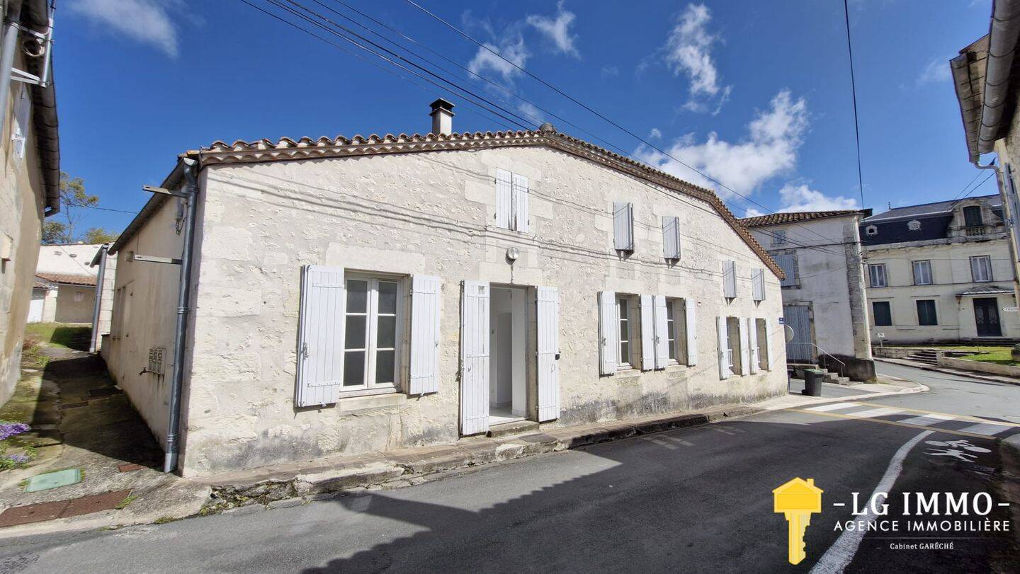 Maison 4 pièces 80 m² · à Mortagne-sur-Gironde · 80 m² · 550 €