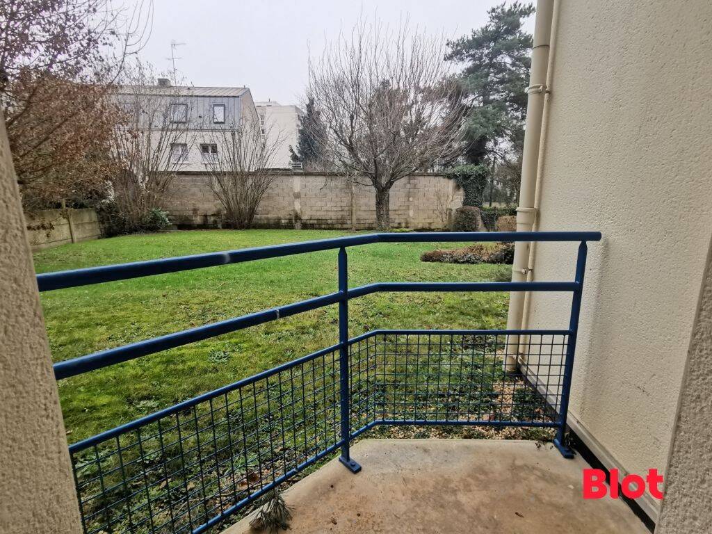 A LOUER / RENNES - LA MOTTE BRULON / T3 MEUBLÉ - 3 CHAMBRES - 10 — 7