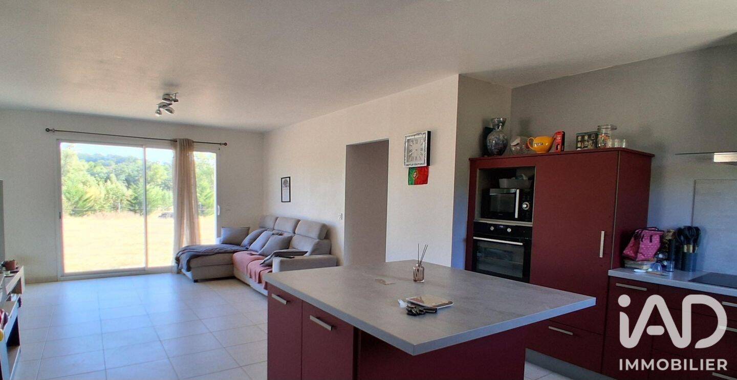 Maison 5 pièces 100 m² · à Montazeau · 99,5 m² · 185 000 €