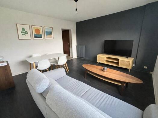 Appartement à louer 400 € 5 pièces 4 chambres 90 m² Étage 2/5 Bellevue Brest 29200