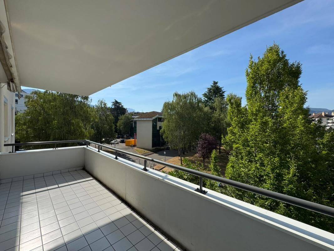 Appartement 3 pièces 69 m² · à Annecy · 69 m² · 1 400 €