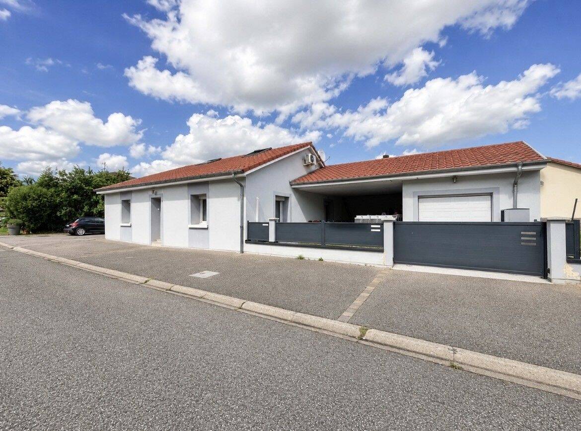 Maison 6 pièces 113 m² · à Béchy · 113 m² · 260 000 €