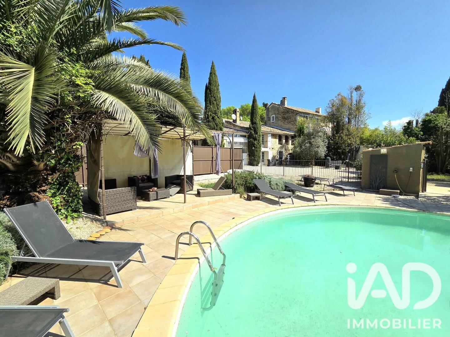 Maison 5 pièces 165 m² · à Caderousse · 165 m² · 550 000 €