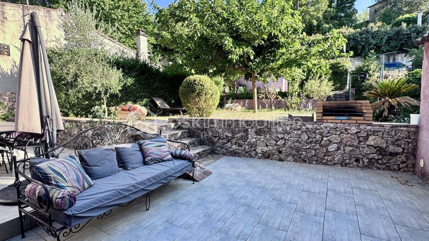 Maison 4 pièces 65 m² · à Mazaugues · 65 m² · 260 000 €