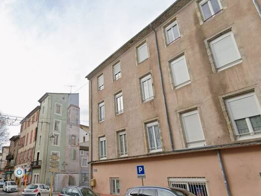 Appartement à louer 795 € 4 pièces 3 chambres 115 m² Étage 2/3 Zone d'Activité Bédarieux 34600