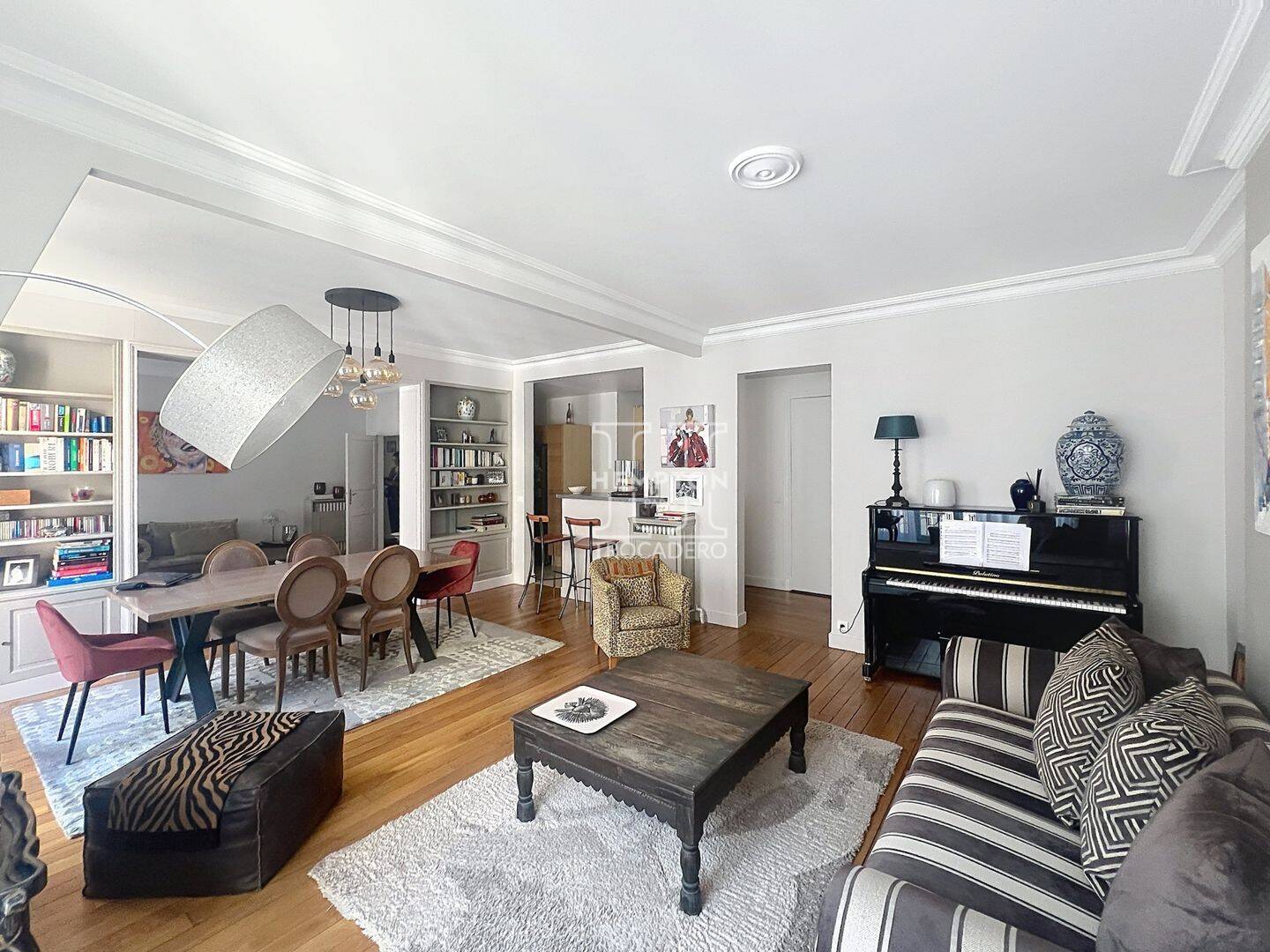 Appartement 6 pièces 130 m² · à Paris 16ème Arrondissement · 130 m² · 1 440 000 €