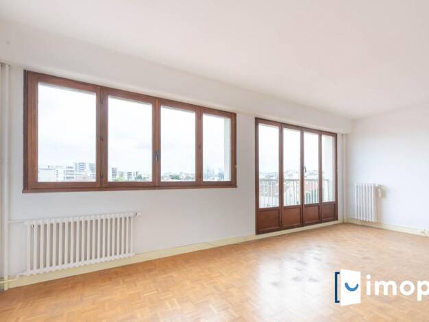 Studio à vendre 246 900 € 2 pièces 1 chambre 37 m² 3ème étage Rueil sur Seine-Plaine-Gare Rueil-Malmaison 92500