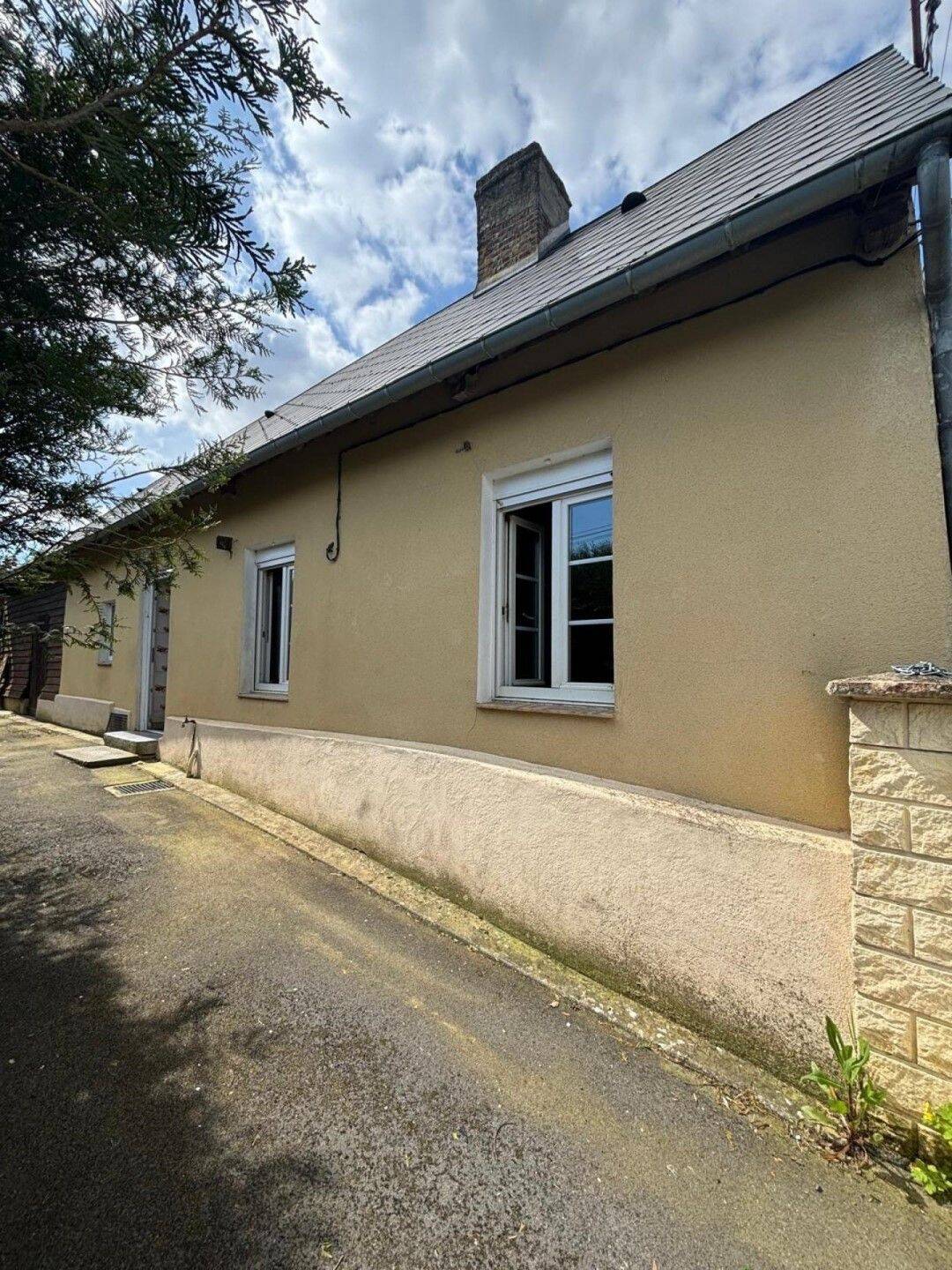 Maison 3 pièces 56 m² · à Thenailles · 56 m² · 46 000 €