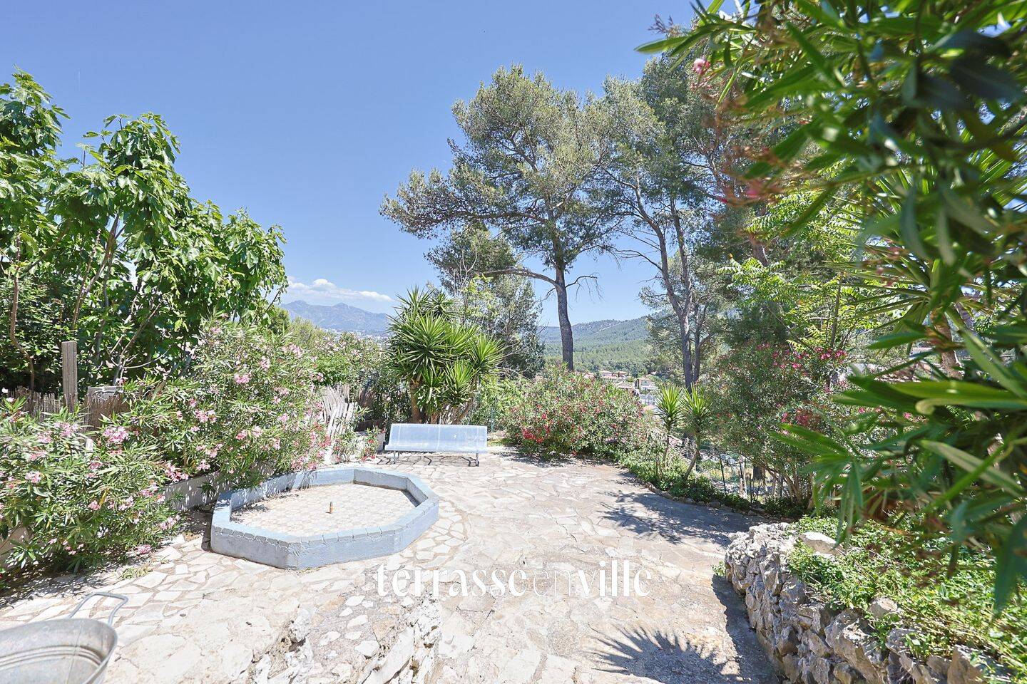 Maison 6 pièces 163 m² · à Marseille 13ème Arrondissement · 163 m² · 545 000 €