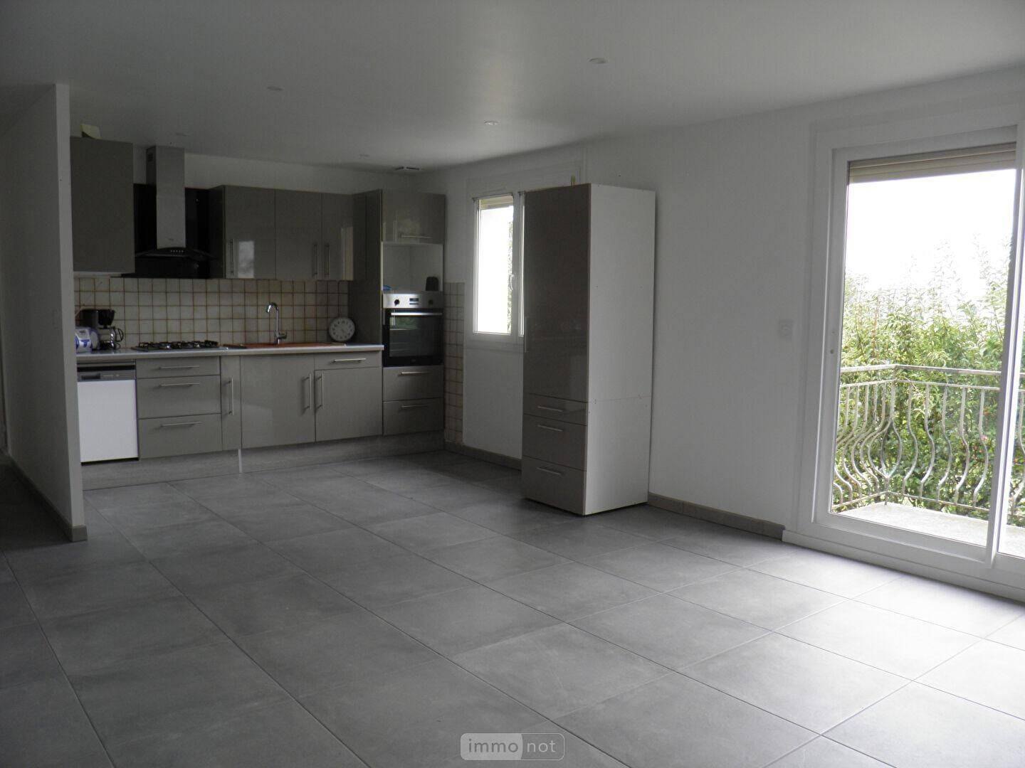 Maison 5 pièces 90 m² · à Saint-Aubin-d'Aubigné · 89,6 m² · 1 060 €/mois