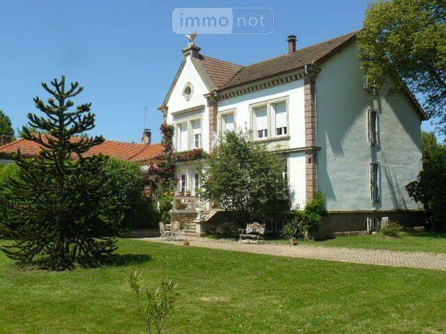 Maison 16 pièces 580 m² · à Jeanménil · 580 m² · 1 248 000 €