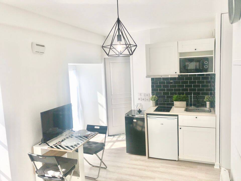 Appartement 1 pièce 20 m² · à Corbeil-Essonnes · 20 m² · 660 €