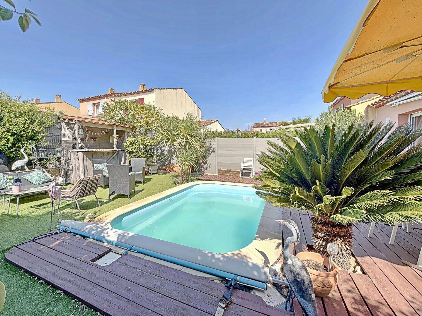 Maison 3 pièces 70 m² · à Roquebrune-sur-Argens · 69,9 m² · 387 250 €