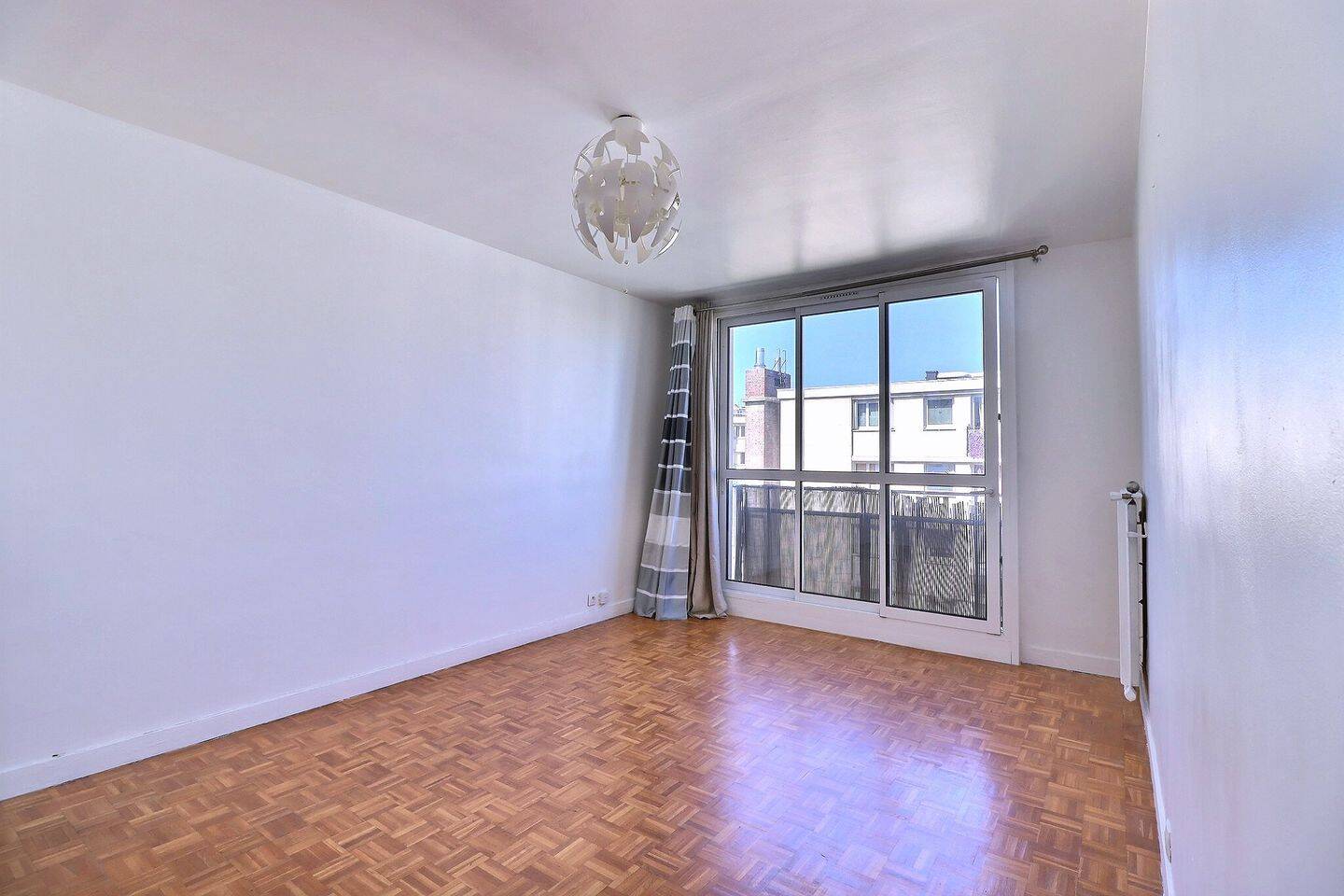 Appartement 4 pièces 73 m² · à Fontenay-le-Fleury · 73,4 m² · 199 900 €