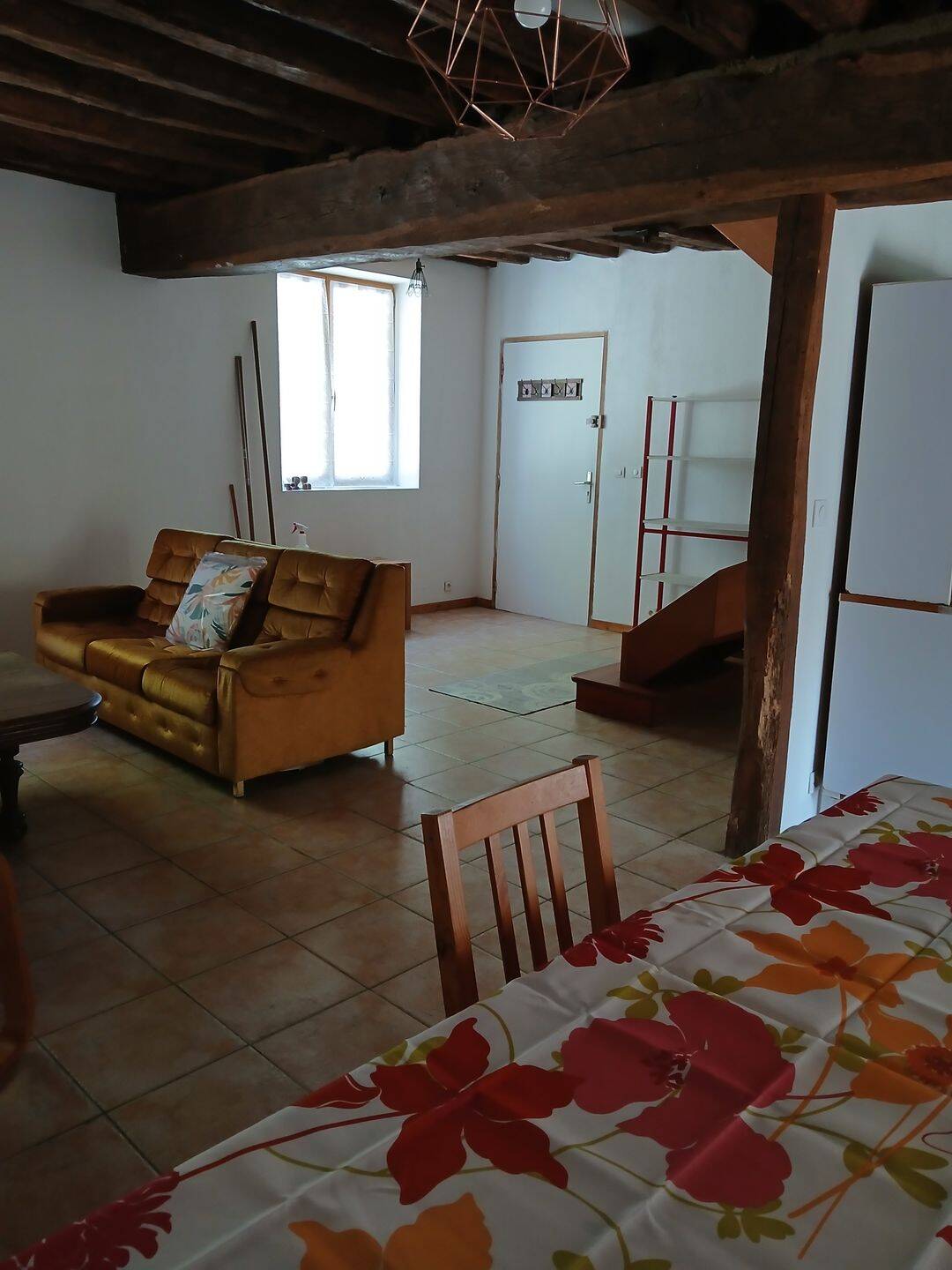 Maison 3 pièces 76 m² · à Auneau-Bleury-Saint-Symphorien · 76 m² · 900 €