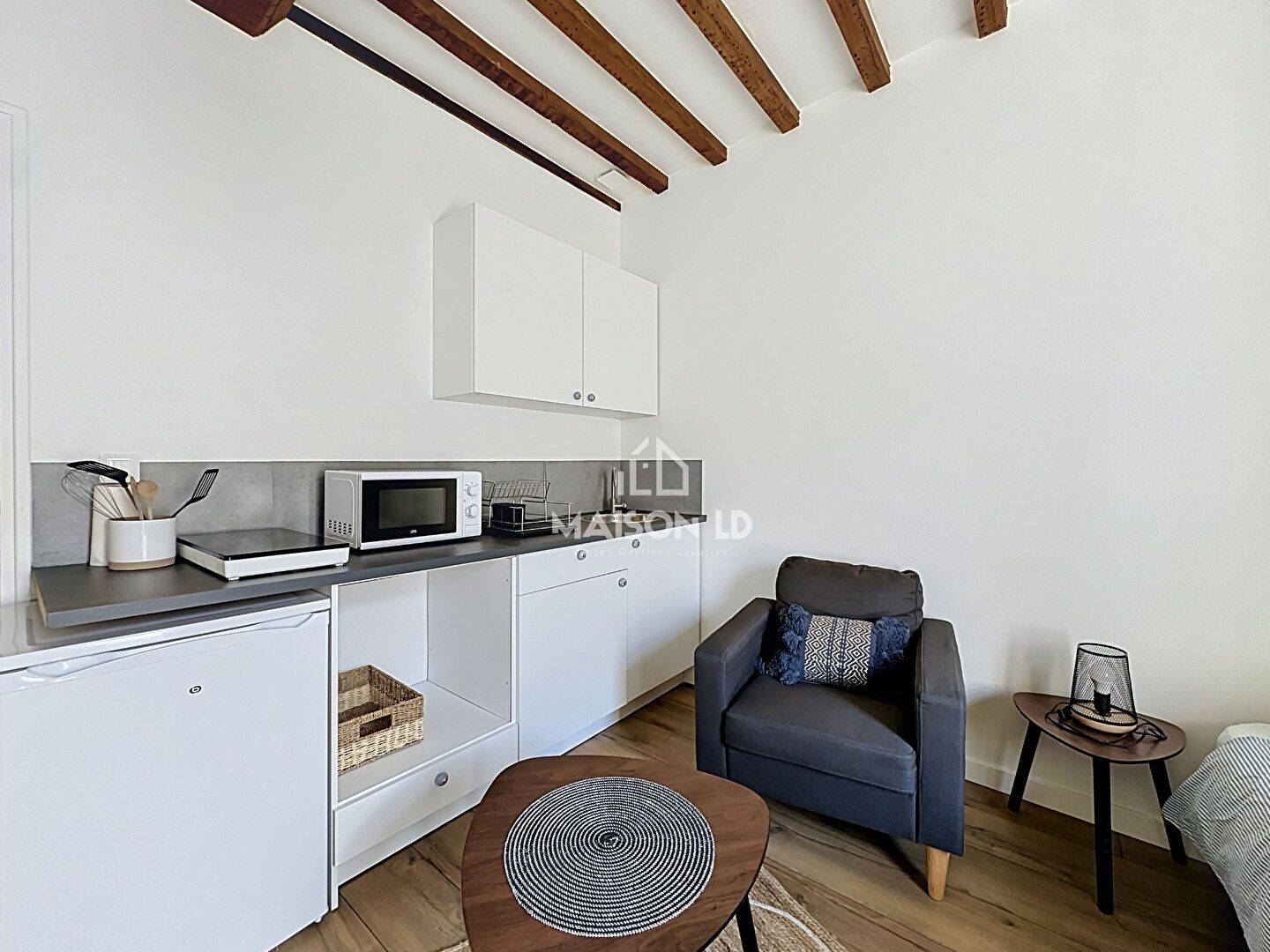 Appartement 1 pièce 12 m² · à Caen · 12 m² · 470 €