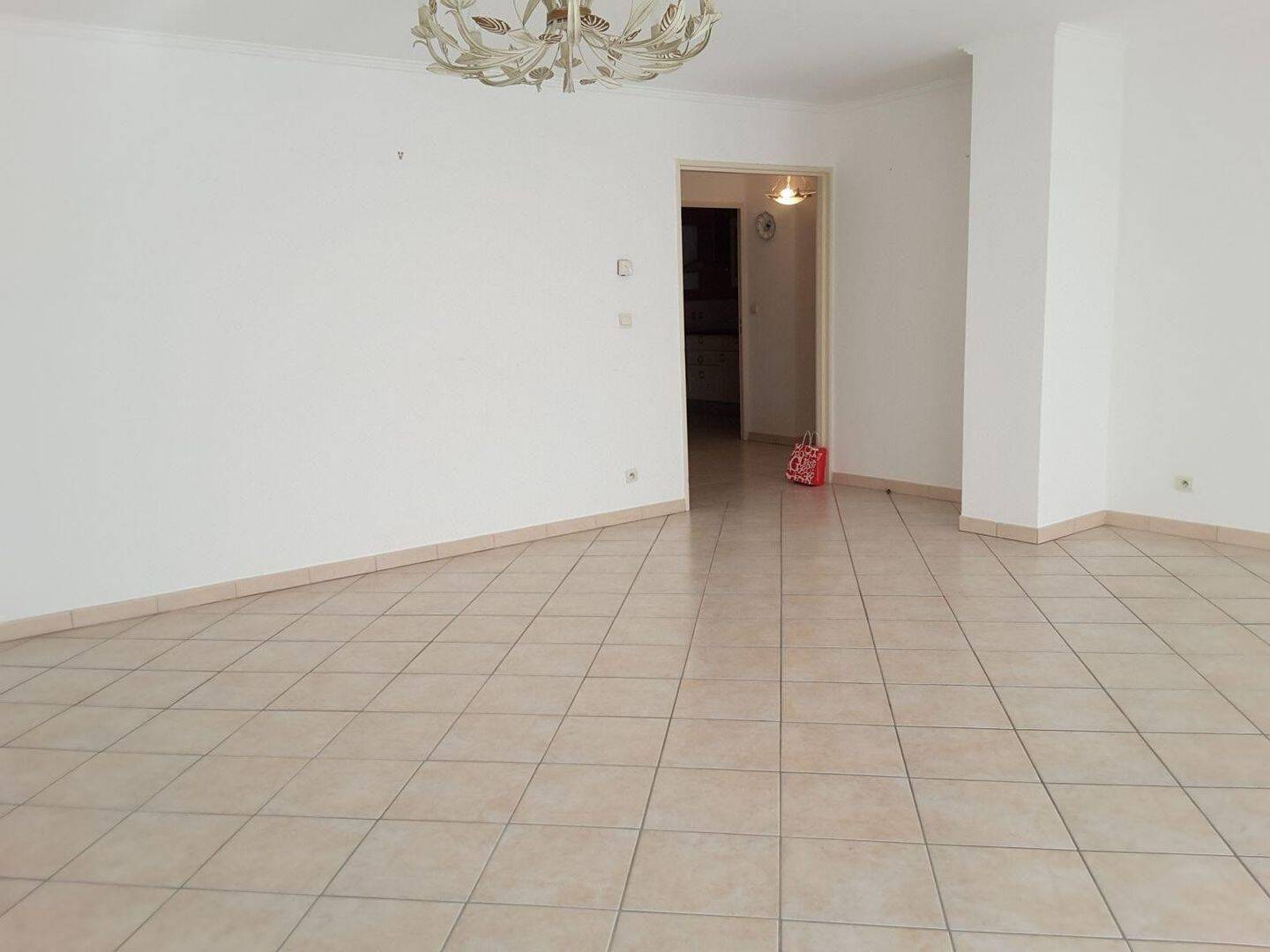 Appartement 3 pièces 82 m² · à Fréjus · 82 m² · 1 230 €/mois