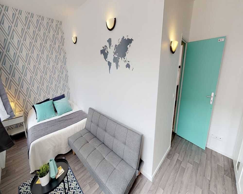 Appartement 4 pièces 80 m² · à Lille · 80 m² · 645 €