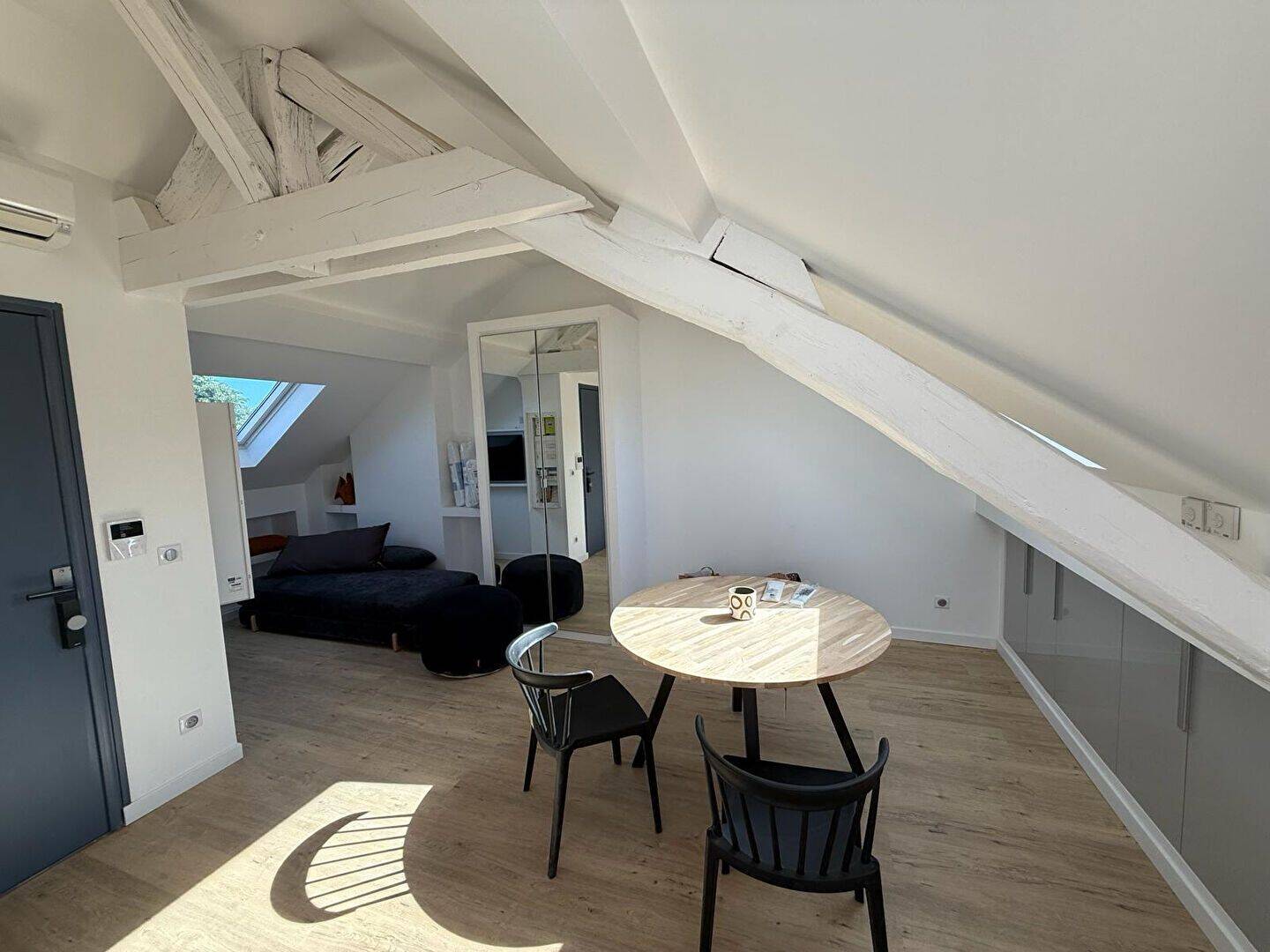 Appartement 1 pièce 21 m² · à Fontainebleau · 21 m² · 830 €