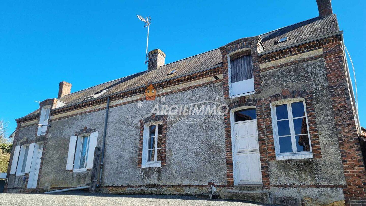 Maison 4 pièces 115 m² · à Saint-Calais · 114,5 m² · 44 500 €
