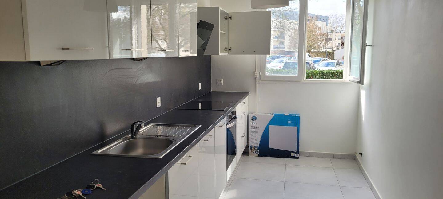 Appartement 4 pièces 84 m² · à La Riche · 84 m² · 183 500 €
