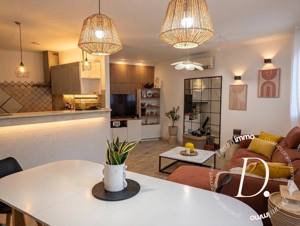Maison 7 pièces 161 m² · à Arles · 161 m² · 275 000 €