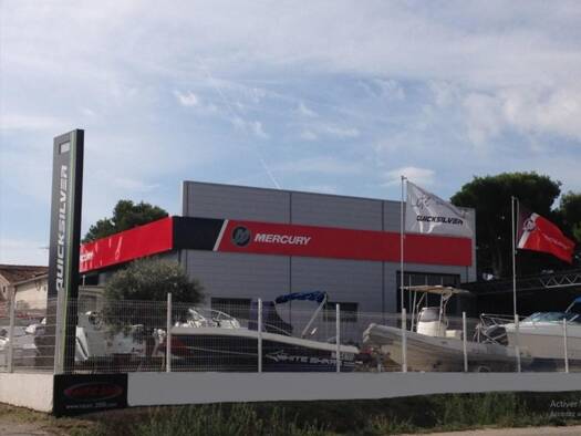 Local d'activités à louer 7 395 € 612 m² d'espace de stockage La Redonne Ensuès-la-Redonne 13820