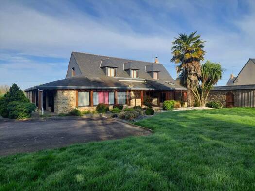 Maison à vendre 341 520 € 5 pièces 4 chambres 195 m² 2 400 m² de terrain Retiers 35240