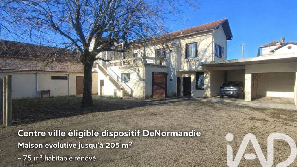 Maison à vendre 169 900 € 3 pièces 2 chambres 205 m² 395 m² de terrain Sud Caussade 82300