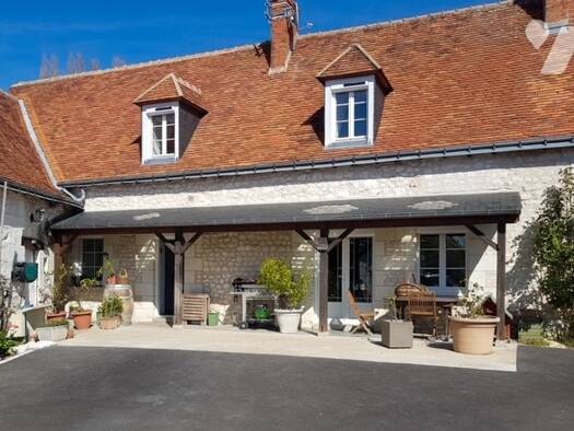 Maison à vendre 251 300 € 5 pièces 3 chambres 135 m² 6 000 m² de terrain Ligueil 37240