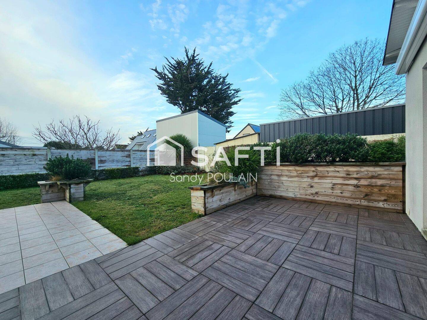 Maison 7 pièces 141 m² · à Bréhal · 141 m² · 413 000 €
