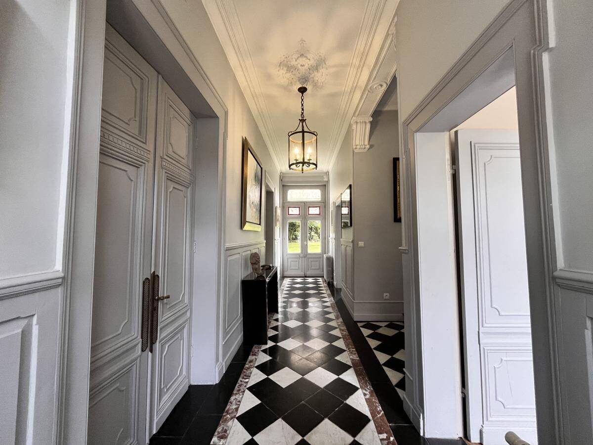 Maison 10 pièces 255 m² · à Douai · 255 m² · 502 000 €
