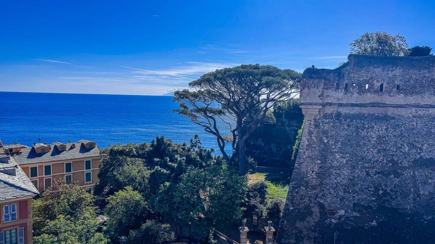 Appartement 2 pièces 65 m² · à Bastia · 65 m² · 325 000 €