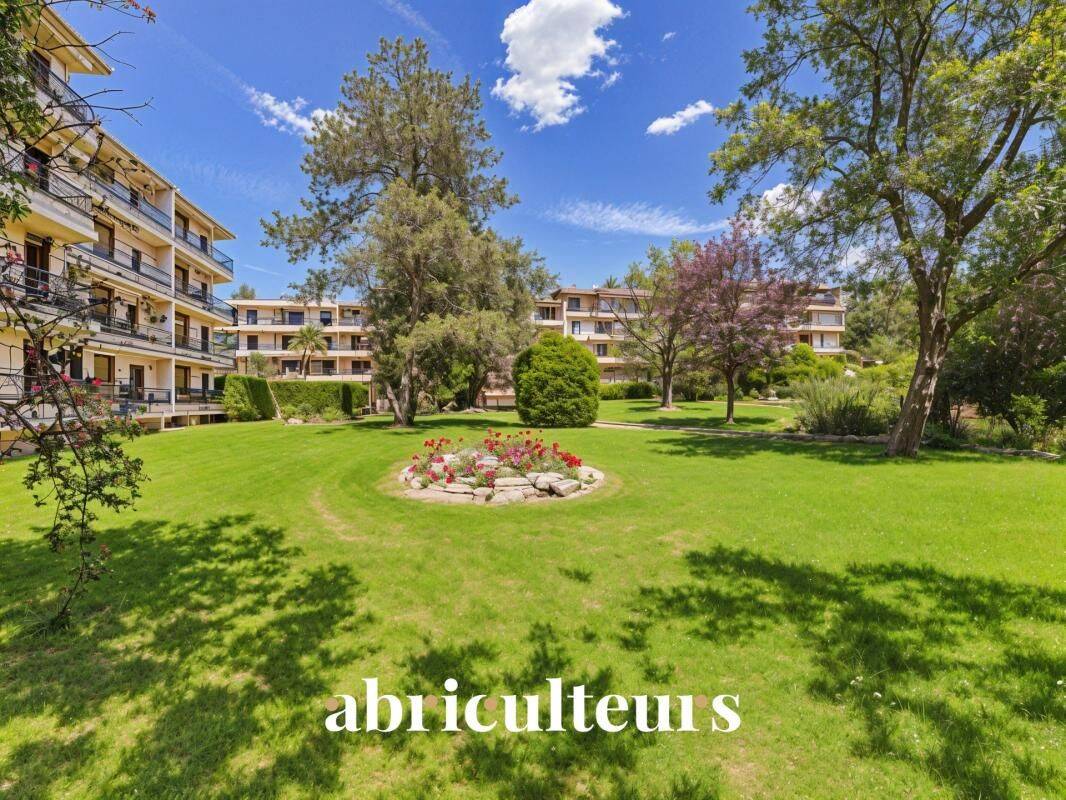 Appartement 3 pièces 94 m² · à Aix-en-Provence · 94 m² · 470 000 €