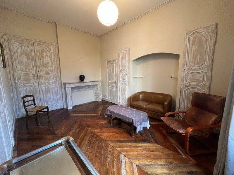 Appartement 2 pièces 44 m² · à Saint-Céré · 44 m² · 650 €