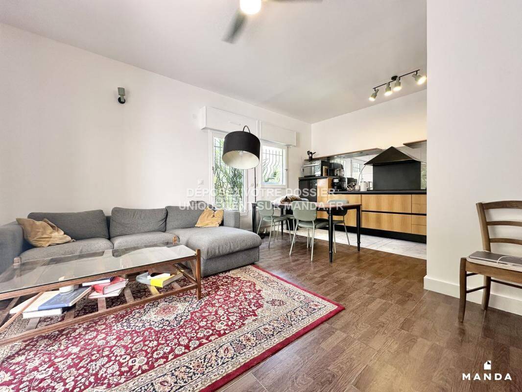 Appartement 3 pièces 77 m² · à Le Kremlin-Bicêtre · 77 m² · 1 900 €